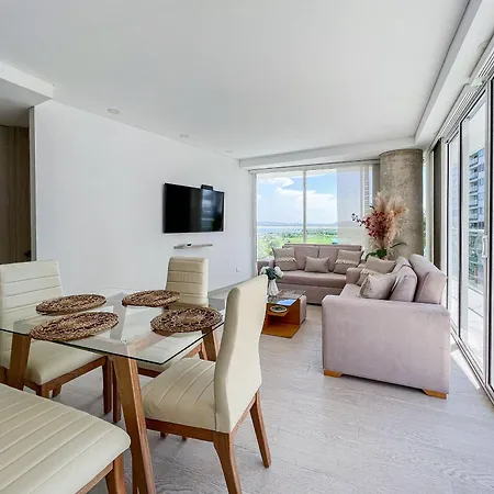 Apartamento 2 Dormitorios. Jacuzzi Y Vista Mar *